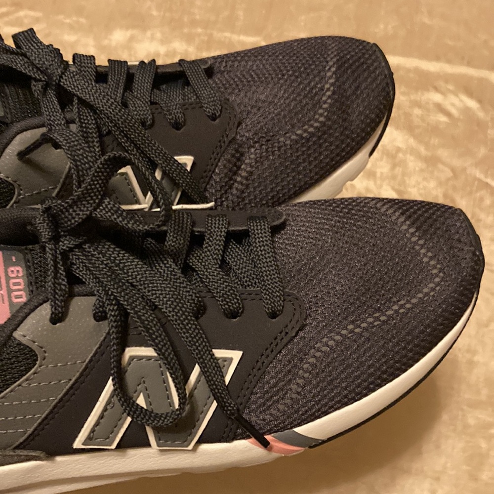 New Balance 009 - Picture 5 of 7